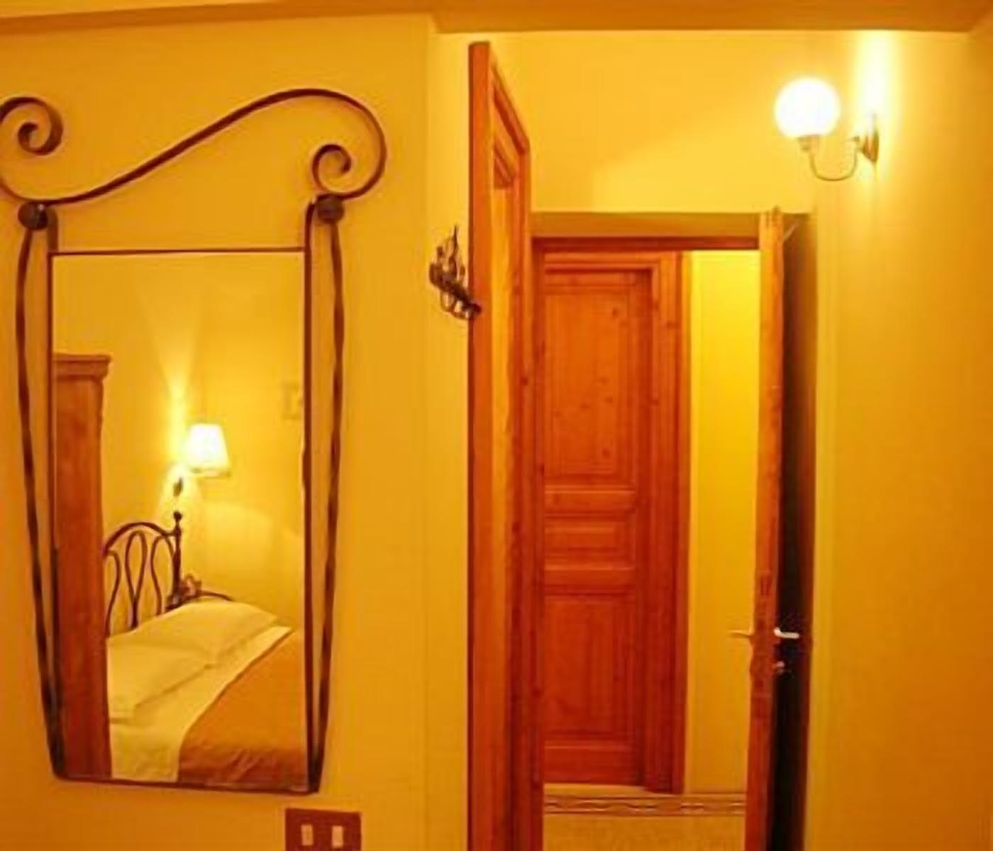 Marta Guest House Roma Ngoại thất bức ảnh